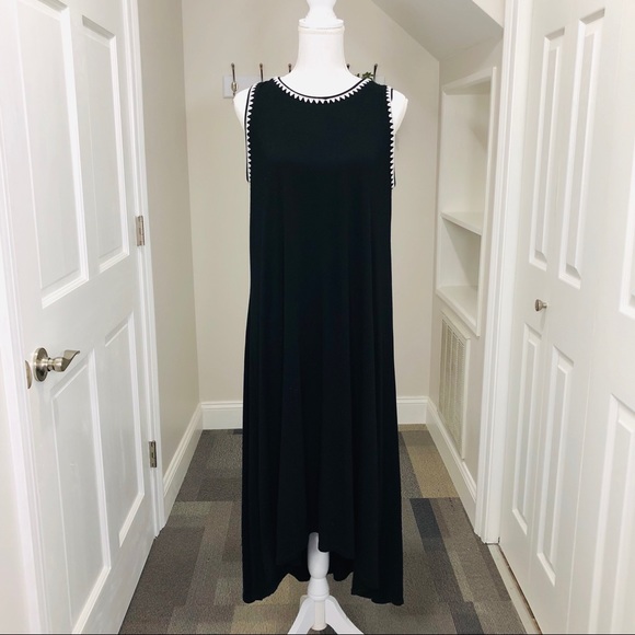 Vince Camuto Dresses & Skirts - 🍁Vince Camuto • Maxi Dress